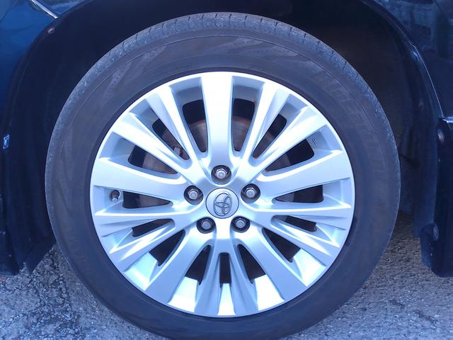 アルファード ２４０Ｓ　Ｃパッケージ　車検２年付　ツインサンルーフ　メーカーＯＰナビ　後席モニター　フルセグ　ＤＶＤ再生　Ｂｌｕｅｔｏｏｔｈ　両側パワースライドドア　パワーバックドア　ＥＴＣ　パワーシート　エグゼクティブキャプテンシート（25枚目）