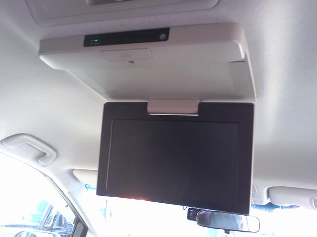 エスティマ アエラス プレミアムエディション 車検2年付 オイル消費対策済 後期型 純正8インチナビ 後席モニター フルセグ DVD再生 Bluetooth バックモニター ETC 両側パワースライドドア ハーフレザー ドライブレコーダー 7人乗(16枚目)