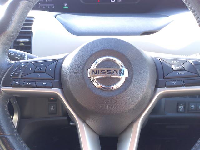 セレナ ハイウェイスター　車検整備付　純正８インチナビ　後席モニター　両側電動ドア　フルセグ　ＤＶＤ再生　Ｂｌｕｅｔｏｏｔｈ　アラウンドビューモニター　エマージェンシーブレーキ　ＥＴＣ　ハンズフリー　パーキングサポート　ＬＥＤ（18枚目）