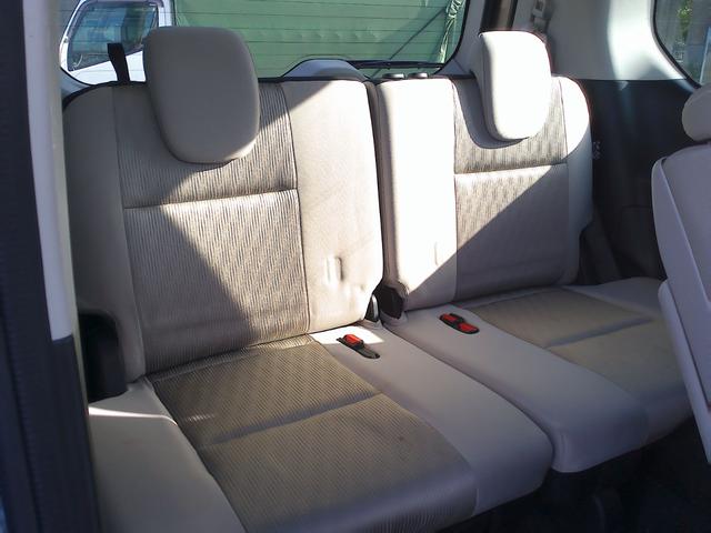 セレナ ハイウェイスター　車検整備付　純正８インチナビ　後席モニター　両側電動ドア　フルセグ　ＤＶＤ再生　Ｂｌｕｅｔｏｏｔｈ　アラウンドビューモニター　エマージェンシーブレーキ　ＥＴＣ　ハンズフリー　パーキングサポート　ＬＥＤ（28枚目）