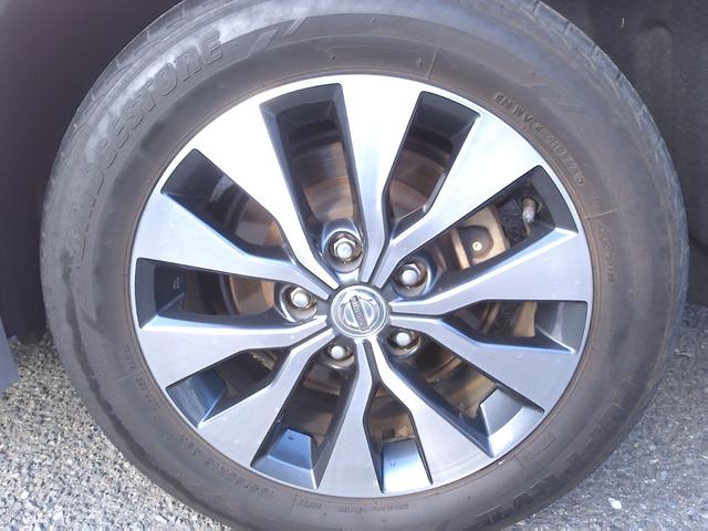 セレナ ハイウェイスター　車検整備付　純正８インチナビ　後席モニター　両側電動ドア　フルセグ　ＤＶＤ再生　Ｂｌｕｅｔｏｏｔｈ　アラウンドビューモニター　エマージェンシーブレーキ　ＥＴＣ　ハンズフリー　パーキングサポート　ＬＥＤ（32枚目）