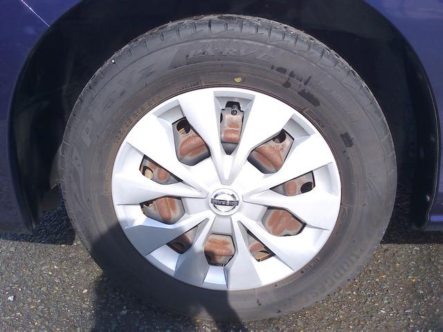 セレナ Ｓ　車検整備付　純正ナビ　アラウンドビューモニター　地デジ　ＤＶＤ再生　Ｂｌｕｅｔｏｏｔｈ　ＥＴＣ　　踏み間違い防止　パワースライドドア　クリアランスソナー　クルーズコントロール　エマージェンシーブレーキ（30枚目）