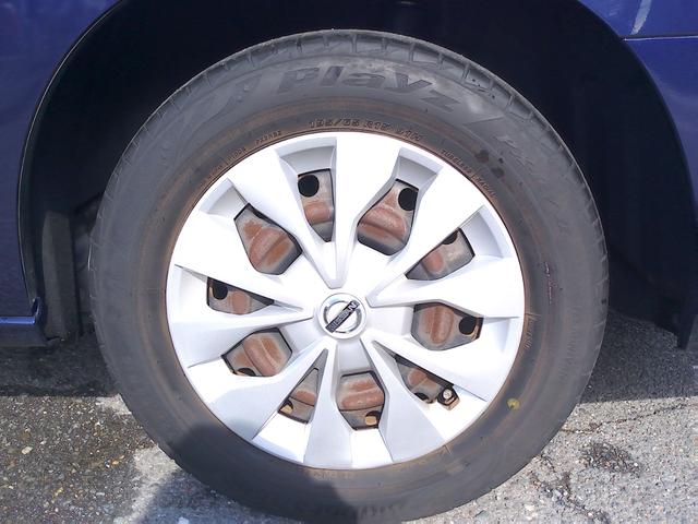 セレナ Ｓ　車検整備付　純正ナビ　アラウンドビューモニター　地デジ　ＤＶＤ再生　Ｂｌｕｅｔｏｏｔｈ　ＥＴＣ　　踏み間違い防止　パワースライドドア　クリアランスソナー　クルーズコントロール　エマージェンシーブレーキ（31枚目）