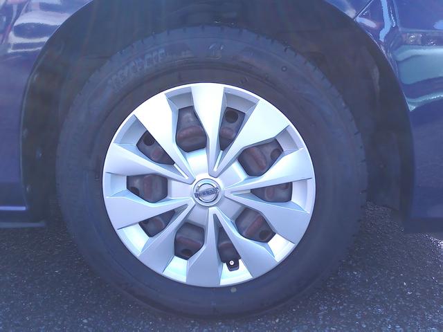 セレナ Ｓ　車検整備付　純正ナビ　アラウンドビューモニター　地デジ　ＤＶＤ再生　Ｂｌｕｅｔｏｏｔｈ　ＥＴＣ　　踏み間違い防止　パワースライドドア　クリアランスソナー　クルーズコントロール　エマージェンシーブレーキ（33枚目）