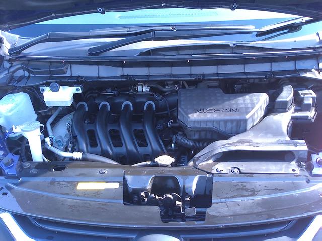 セレナ Ｓ　車検整備付　純正ナビ　アラウンドビューモニター　地デジ　ＤＶＤ再生　Ｂｌｕｅｔｏｏｔｈ　ＥＴＣ　　踏み間違い防止　パワースライドドア　クリアランスソナー　クルーズコントロール　エマージェンシーブレーキ（34枚目）