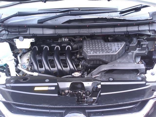 セレナ Ｇ　車検２年付　純正８インチナビ　後席モニター　フルセグ　ＤＶＤ再生　Ｂｌｕｅｔｏｏｔｈ　両側電動ドア　バックモニター　ＥＴＣ　エマージェンシーブレーキ　ＬＥＤ（26枚目）