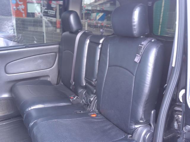 セレナ ハイウェイスターＳ－ＨＶアドバンスドセーフティパック　車検２年付　８インチナビ　後席モニター　アラウンドビューモニター　両側パワースライドドア　フルセグ　ＤＶＤ再生　Ｂｌｕｅｔｏｏｔｈ　ＥＴＣ　前後ドライブレコーダー　エマブレ　踏み間違い防止　ＬＥＤ（9枚目）