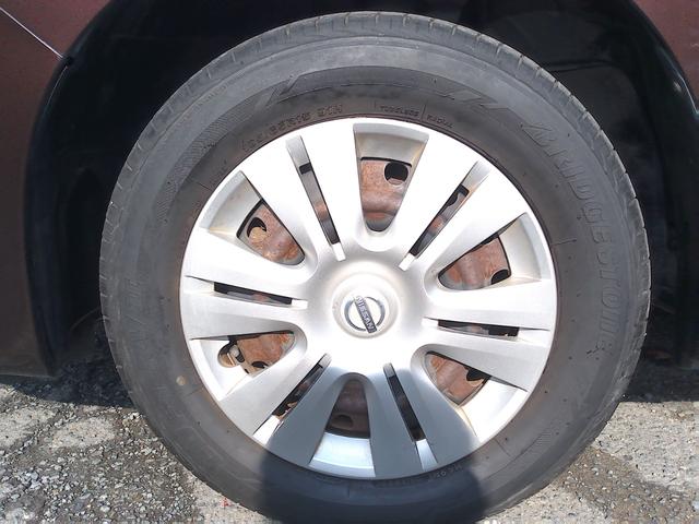 セレナ ２０Ｘ　Ｖセレクション＋セーフティ　Ｓ－ハイブリッド　クロスギアパッケージ　車検２年付　メモリーナビ　フルセグ　ＤＶＤ再生　Ｂｌｕｅｔｏｏｔｈ　ＥＴＣ　両側パワースライドドア　エマージェンシーブレーキ　クルーズコントロール（29枚目）