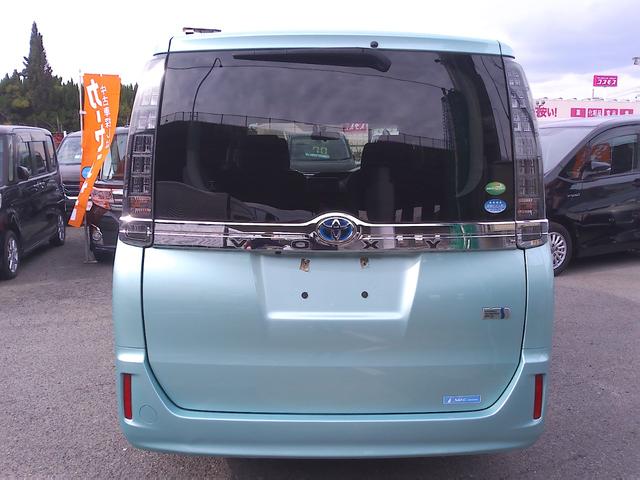 ヴォクシー ハイブリッドＸ　車検２年付　純正ＳＤナビＴＶ　両側パワースライドドア　Ｂｌｕｅｔｏｏｔｈ　ＥＴＣ　バックモニター　ＬＥＤ　電子シフト　純正アルミ（24枚目）