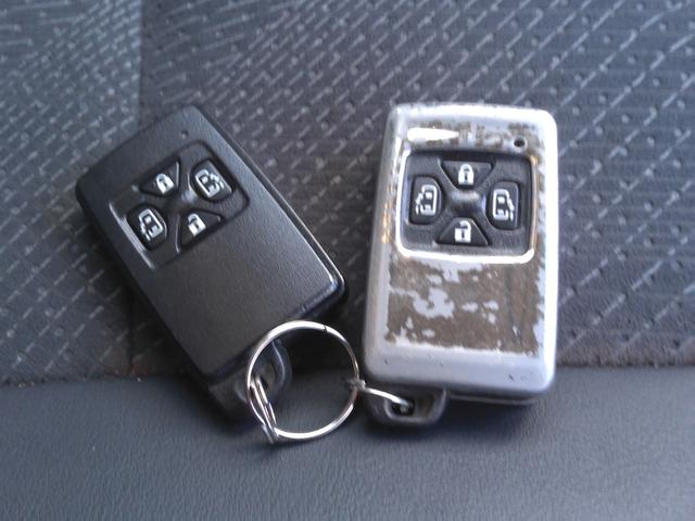 エスティマ アエラス　プレミアムエディション　車検２年付　純正８インチナビ　後席モニター　両側パワースライドドアフルセグ　バックモニター　ＤＶＤ再生　Ｂｌｕｅｔｏｏｔｈ　ＥＴＣ　ハーフレザー　パワーシート（20枚目）