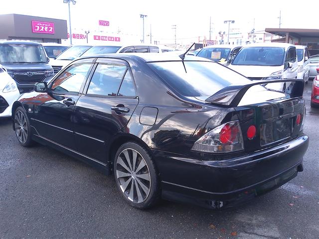 アルテッツァ ＲＳ２００　リミテッド　車検２年付　６速ＭＴ　３Ｓエンジン　　リアウィング　社外アルミ　純正ナビ　ＤＶＤ再生　ＣＤ　キーレスリモコン　ＨＩＤ　電動格納ミラー　ＥＴＣ　フロマット　ドアバイザー　オートエアコン（21枚目）