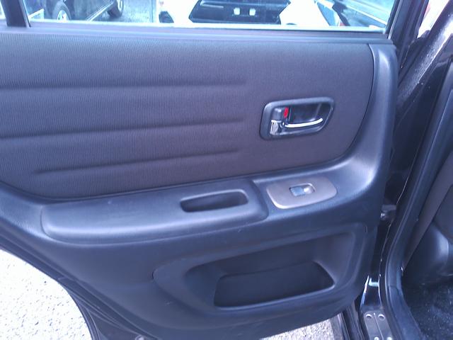 アルテッツァ ＲＳ２００　リミテッド　車検２年付　６速ＭＴ　３Ｓエンジン　　リアウィング　社外アルミ　純正ナビ　ＤＶＤ再生　ＣＤ　キーレスリモコン　ＨＩＤ　電動格納ミラー　ＥＴＣ　フロマット　ドアバイザー　オートエアコン（29枚目）