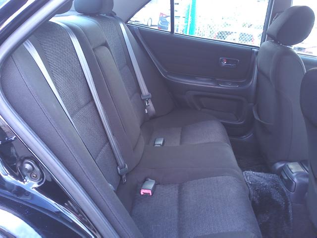 アルテッツァ ＲＳ２００　リミテッド　車検２年付　６速ＭＴ　３Ｓエンジン　　リアウィング　社外アルミ　純正ナビ　ＤＶＤ再生　ＣＤ　キーレスリモコン　ＨＩＤ　電動格納ミラー　ＥＴＣ　フロマット　ドアバイザー　オートエアコン（33枚目）