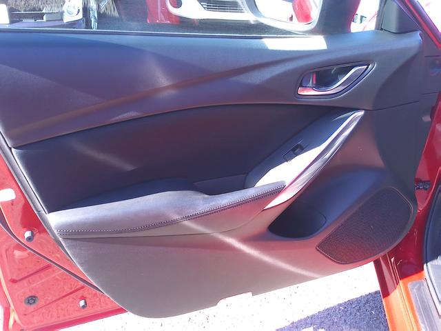 アテンザワゴン XD 車検2年付 純正ナビ フルセグ バックモニター DVD再生 Bluetooth ETC アダプディプクルーズコントロール プッシュスタート ディーゼル(28枚目)