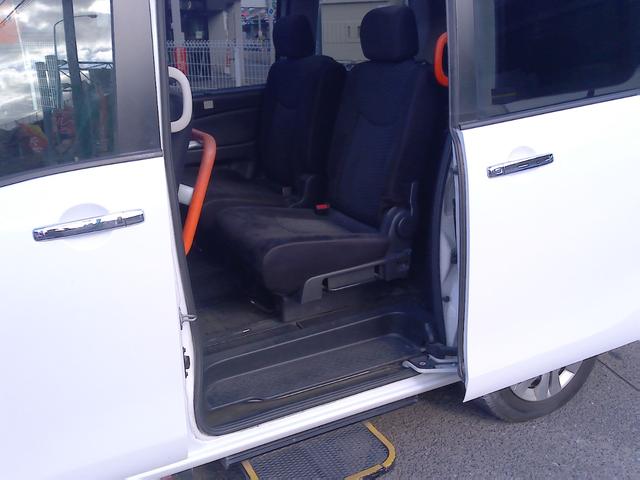 セレナ 20S チェアキャブスロープ20S 車いす1名サード仕様 送迎助手席オートドア 車検2年付 純正メモリーナビTV バックモニター パワースライドドア オートステップ プッシュスタート クルーズコントロール(11枚目)