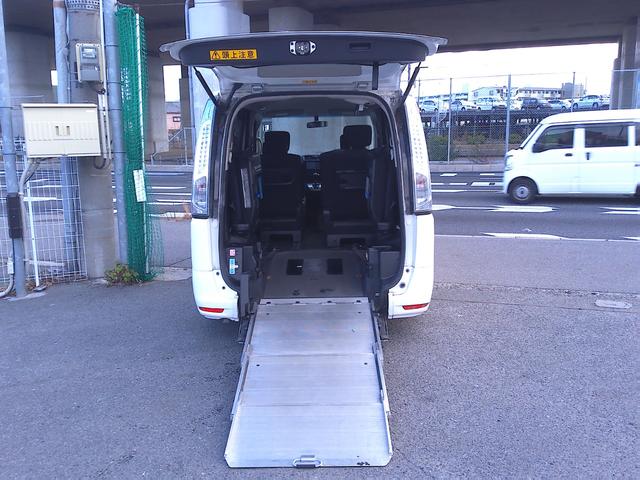 セレナ 20S チェアキャブスロープ20S 車いす1名サード仕様 送迎助手席オートドア 車検2年付 純正メモリーナビTV バックモニター パワースライドドア オートステップ プッシュスタート クルーズコントロール(28枚目)