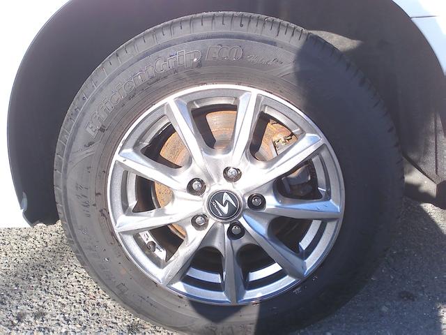 セレナ Ｘ　車検２年付　純正９インチナビ　後席モニター　プロパイロット　アラウンドビューモニター　フルセグ　ＤＶＤ　Ｂｌｕｅｔｏｏｔｈ　ＥＴＣ　パワースライド　Ｐアシスト　デジタルインナーミラー　エマブレ（28枚目）