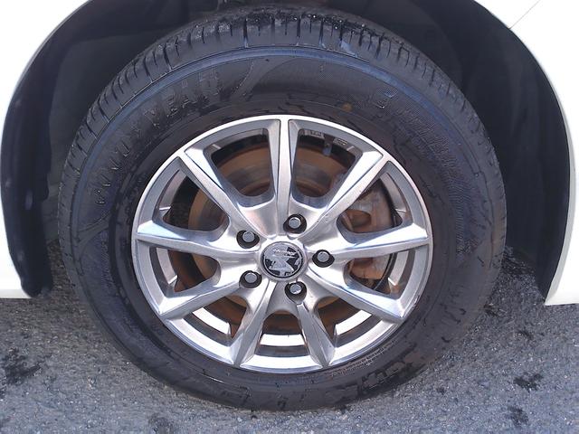 セレナ Ｘ　車検２年付　純正９インチナビ　後席モニター　プロパイロット　アラウンドビューモニター　フルセグ　ＤＶＤ　Ｂｌｕｅｔｏｏｔｈ　ＥＴＣ　パワースライド　Ｐアシスト　デジタルインナーミラー　エマブレ（30枚目）