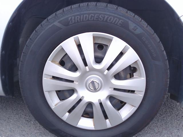 セレナ ２０Ｘ　Ｓ－ハイブリッド　セカンドスライドアップシート　車検２年付　プッシュスタート　ナビＴＶ　バックモニター　ＣＤ　ラジオ　エマージェンシーブレーキ　クルーズコントロール（28枚目）