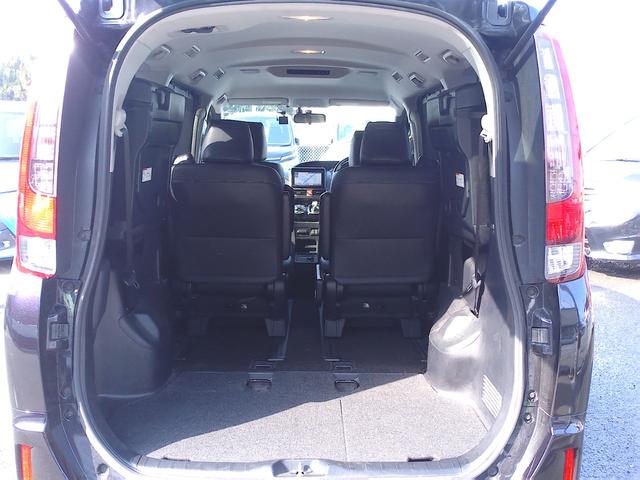 �R��ڂ𒵂ˏグ��Ɖו����������