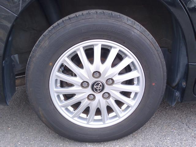 ヴォクシー ハイブリッドＶ　車検２年付　ＡＬＰＩＮＥナビ　後席モニター　フルセグ　ＤＶＤ再生　Ｂｌｕｅｔｏｏｔｈ　ＥＴＣ　ＬＥＤ　コーナーセンサー　パワースライド　クルーズコントロール　置くだけ充電（31枚目）