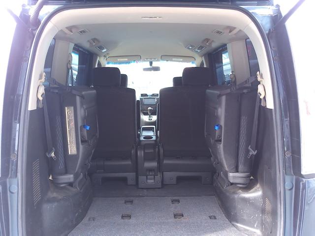 セレナ ２０Ｘ　純正メモリーナビ　バックモニター　フルセグ　ＤＶＤ再生　Ｂｌｕｅｔｏｏｔｈ　ＥＴＣ　クルーズコントロール　パワースライドドア　ＬＥＤ　フォグランプ（12枚目）