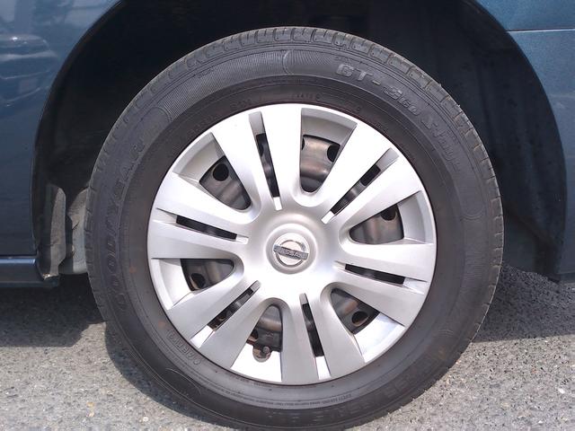 セレナ ２０Ｘ　純正メモリーナビ　バックモニター　フルセグ　ＤＶＤ再生　Ｂｌｕｅｔｏｏｔｈ　ＥＴＣ　クルーズコントロール　パワースライドドア　ＬＥＤ　フォグランプ（28枚目）