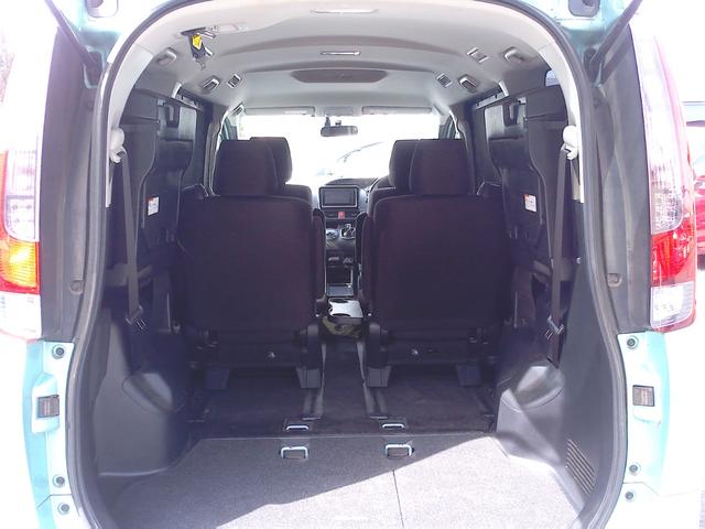 �R��ڂ𒵂ˏグ��Ɖו����������