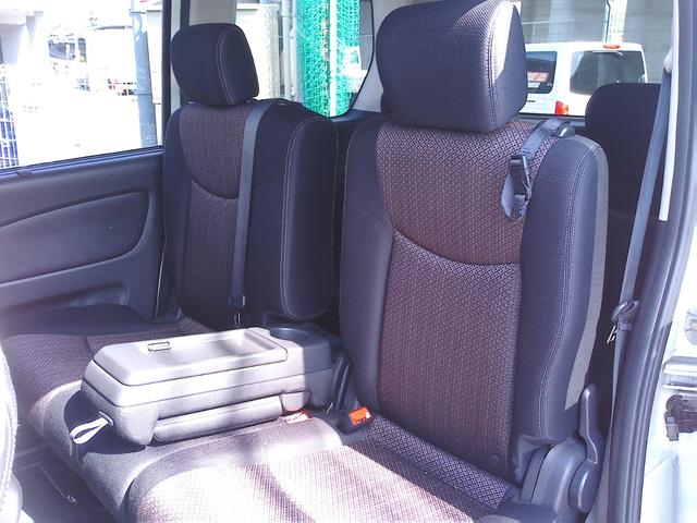 セレナ ハイウェイスター　Ｓ－ハイブリッド　車検２年付　純正８インチナビ　バックモニター　フルセグ　ＤＶＤ再生　Ｂｌｕｅｔｏｏｔｈ　パワースライドドア　エマージェンシーブレーキ　ＥＴＣ（9枚目）