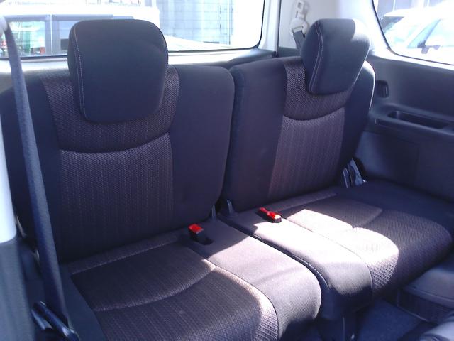 セレナ ハイウェイスター　Ｓ－ハイブリッド　車検２年付　純正８インチナビ　バックモニター　フルセグ　ＤＶＤ再生　Ｂｌｕｅｔｏｏｔｈ　パワースライドドア　エマージェンシーブレーキ　ＥＴＣ（26枚目）