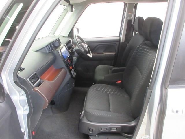 ルーミー Ｇジョシュセキカイテン　フルセグ　メモリーナビ　ＤＶＤ再生　バックカメラ　衝突被害軽減システム　ＥＴＣ　両側電動スライド　ＬＥＤヘッドランプ　アイドリングストップ（31枚目）