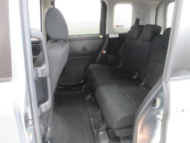 ルーミー Ｇジョシュセキカイテン　フルセグ　メモリーナビ　ＤＶＤ再生　バックカメラ　衝突被害軽減システム　ＥＴＣ　両側電動スライド　ＬＥＤヘッドランプ　アイドリングストップ（32枚目）