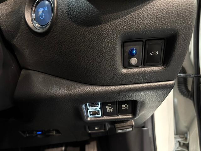 Ｃ－ＨＲ Ｇ　革シート　シートヒーター　アルパイン８インチナビＴＶ　ＥＴＣ　バックカメラ　エアロ（64枚目）