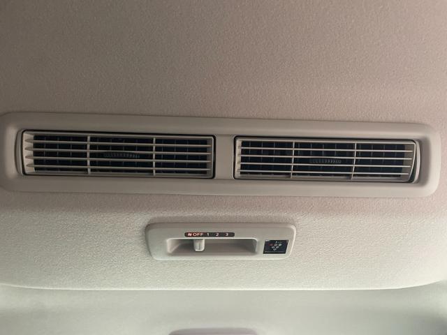 デリカミニ Ｔ　プレミアム　＃１５００６（30枚目）