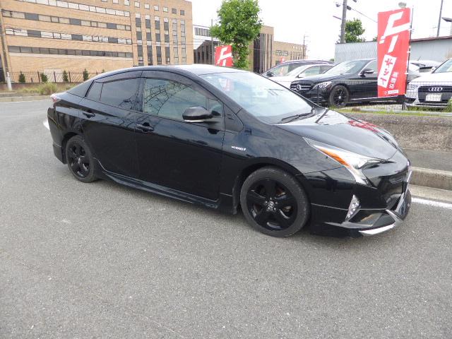 プリウス Ｓツーリングセレクション　モデリスタエアロ／ナビ／ＴＶ／Ｂカメラ／シートヒーター／１７インチＡＷ／（2枚目）