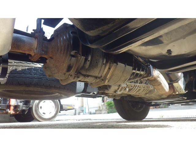 エルフトラック 強化ダンプ　低床３ｔ強化ダンプ／積載３０００ｋｇ／ダム型／６速マニュアル／コボレーン／ＥＴＣつき／エアコン／パワステ／パワーウインドウ／Ｎｏ．１７（44枚目）