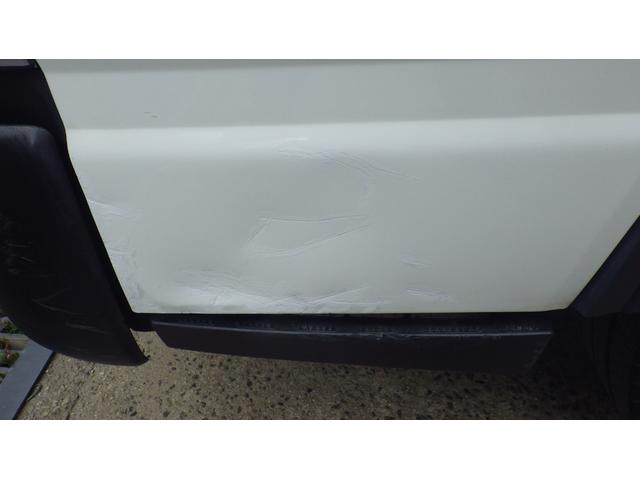 MITSUBISHI FUSO CANTER BASEGRADE