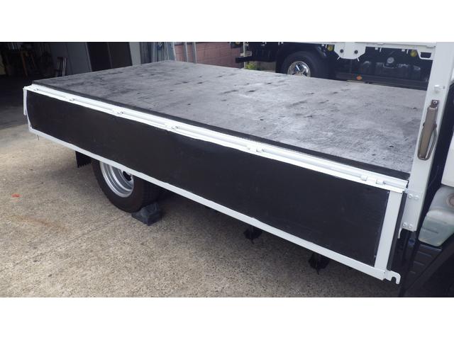 MITSUBISHI FUSO CANTER BASEGRADE