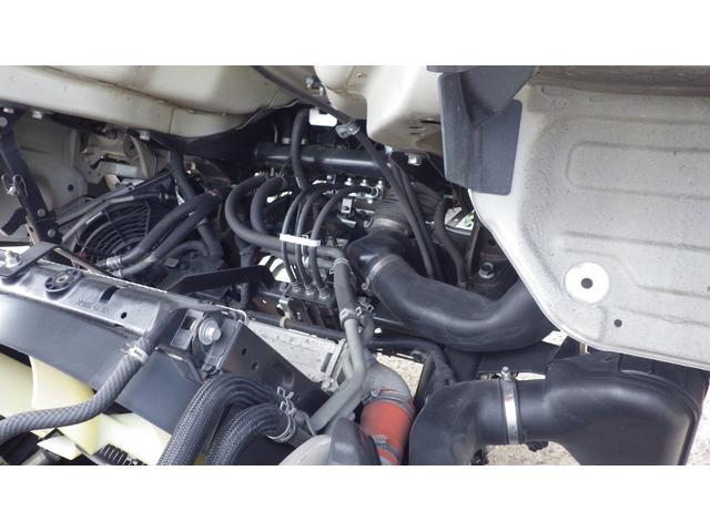 MITSUBISHI FUSO CANTER BASEGRADE