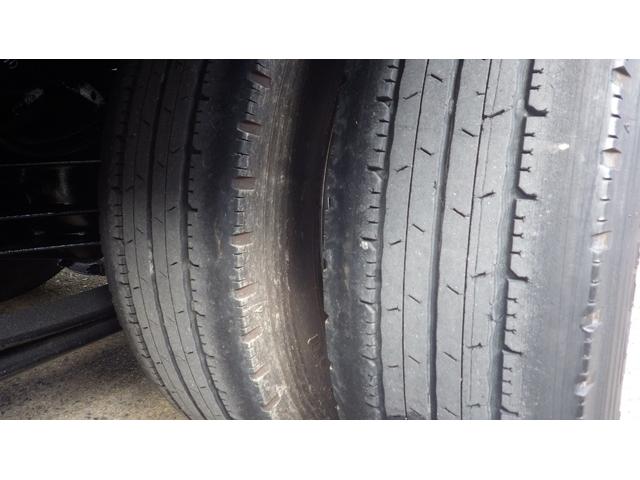 MITSUBISHI FUSO CANTER BASEGRADE