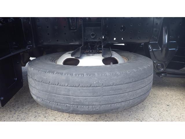 MITSUBISHI FUSO CANTER BASEGRADE