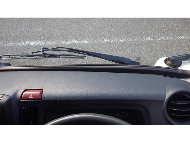 MITSUBISHI FUSO CANTER BASEGRADE