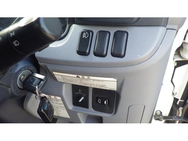 MITSUBISHI FUSO CANTER BASEGRADE