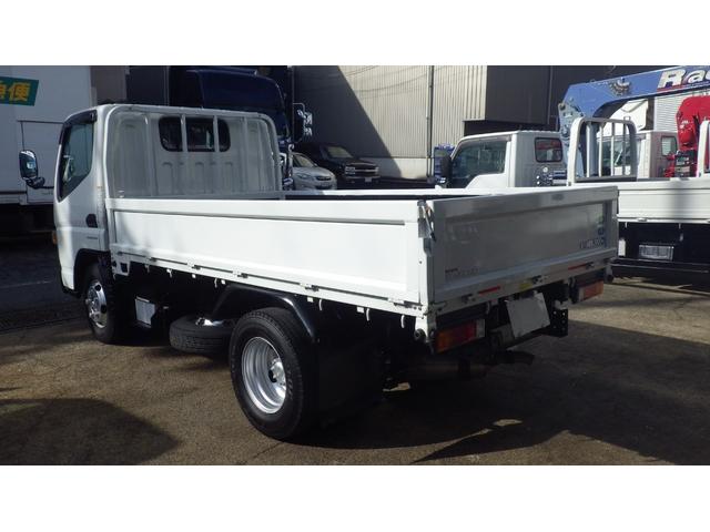 ＮＴ４５０アトラス 　高床２ｔ平ボディ／積載２０００ｋｇ／荷台木板張り／６速ＡＴ／ＭＴモード付オートマ／車線はみだし警告／レーダーブレーキ／エアコン／パワステ／パワーウインドウ／ＥＴＣ／ナビ／仕上げ済み（4枚目）