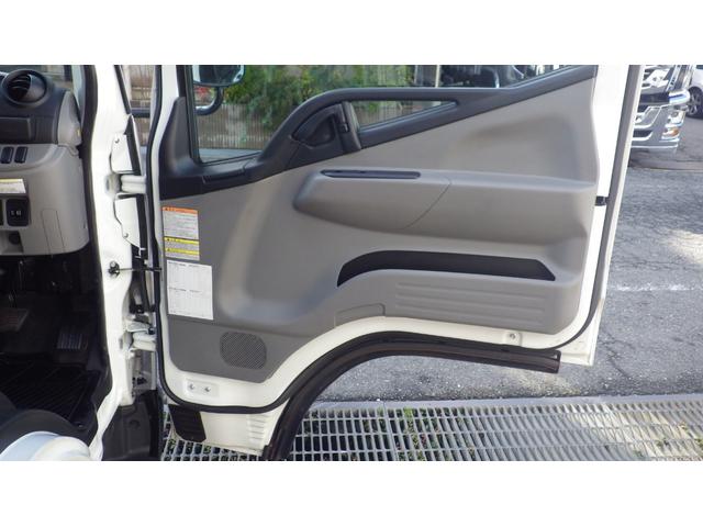 ＮＴ４５０アトラス 　高床２ｔ平ボディ／積載２０００ｋｇ／荷台木板張り／６速ＡＴ／ＭＴモード付オートマ／車線はみだし警告／レーダーブレーキ／エアコン／パワステ／パワーウインドウ／ＥＴＣ／ナビ／仕上げ済み（53枚目）