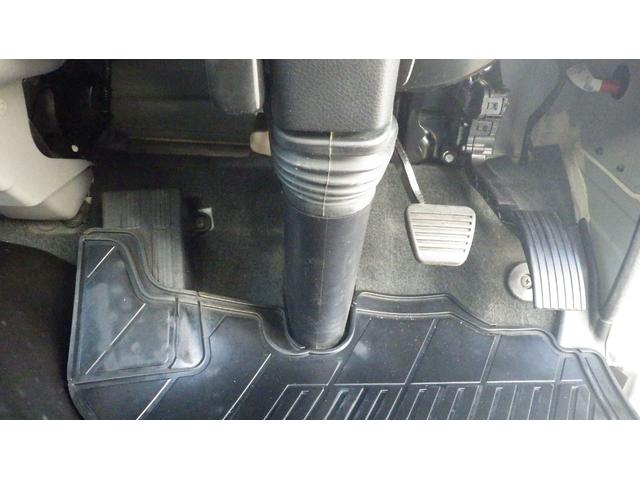 ＮＴ４５０アトラス 　高床２ｔ平ボディ／積載２０００ｋｇ／荷台木板張り／６速ＡＴ／ＭＴモード付オートマ／車線はみだし警告／レーダーブレーキ／エアコン／パワステ／パワーウインドウ／ＥＴＣ／ナビ／仕上げ済み（55枚目）