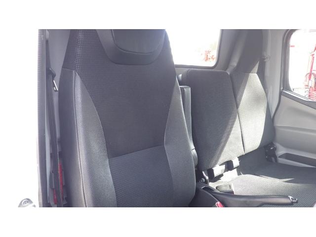 ＮＴ４５０アトラス 　高床２ｔ平ボディ／積載２０００ｋｇ／荷台木板張り／６速ＡＴ／ＭＴモード付オートマ／車線はみだし警告／レーダーブレーキ／エアコン／パワステ／パワーウインドウ／ＥＴＣ／ナビ／仕上げ済み（71枚目）