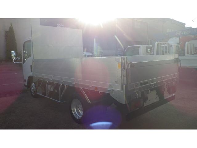 タイタントラック セミロングDX 低床2tワイドセミロング/MTモード付6速オートマ/AT/荷台木板/アルミブロック/エアコン/パワステ/パワーウインドウ/仕上げ済み(4枚目)