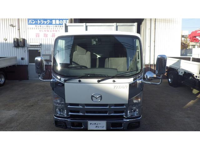 タイタントラック セミロングDX 低床2tワイドセミロング/MTモード付6速オートマ/AT/荷台木板/アルミブロック/エアコン/パワステ/パワーウインドウ/仕上げ済み(5枚目)
