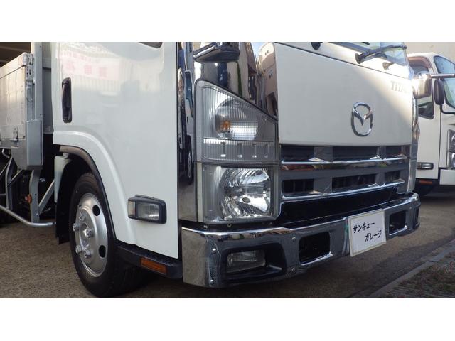 タイタントラック セミロングDX 低床2tワイドセミロング/MTモード付6速オートマ/AT/荷台木板/アルミブロック/エアコン/パワステ/パワーウインドウ/仕上げ済み(6枚目)